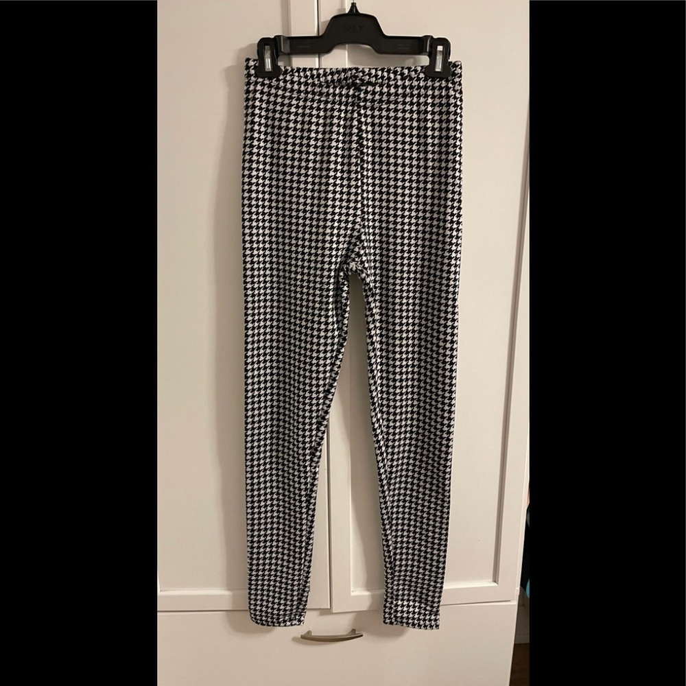 Houndstooth Pattern Fleece Leggings